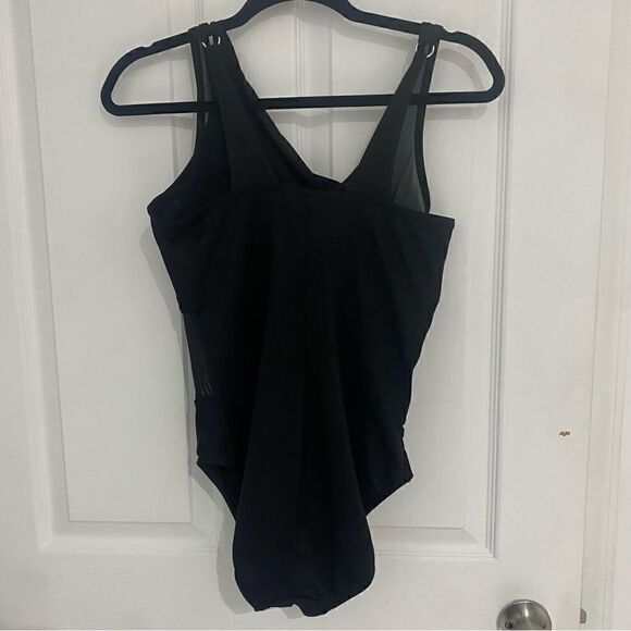 Miraclesuit Black Tummy Compression Body Suit Womens Size XS - Picture 1 of 6